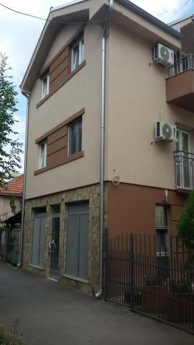 Athos Apartments