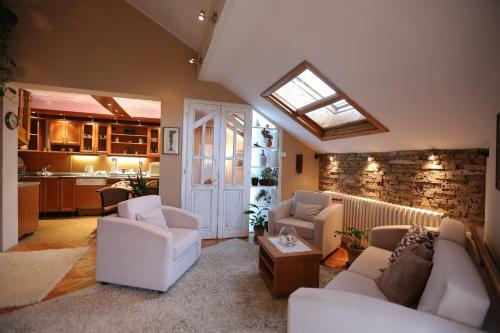 Magic Apartment