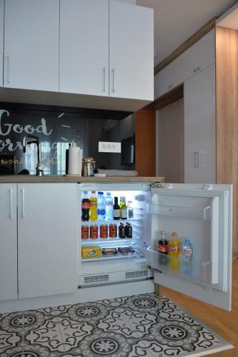 Apartment Pleasure