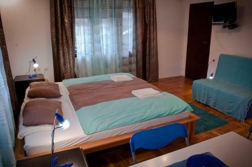 Hostal Guest House Ozon