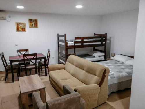 Apartamento Ku?a Promenada