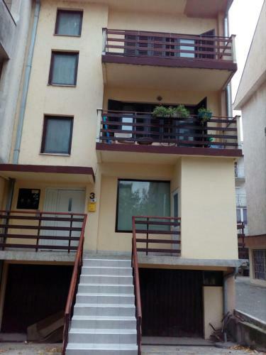 Porodicni Apartman,viktor