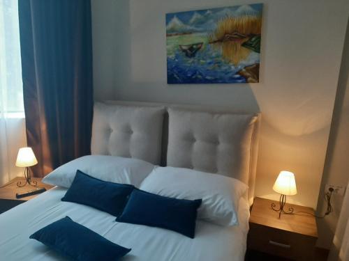 Hostal B&B U??e