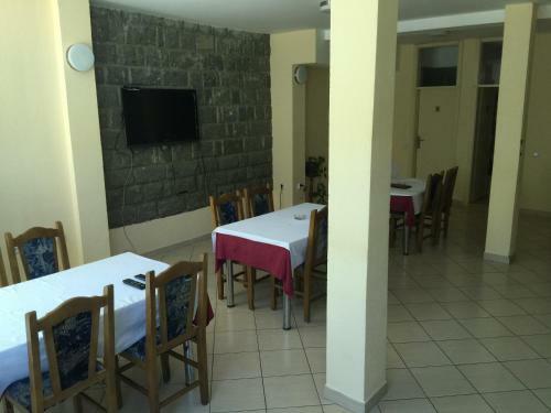 Bed & Breakfast Karavan