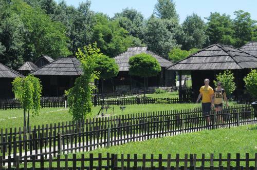 Hotel Etno Selo Moravski Konaci