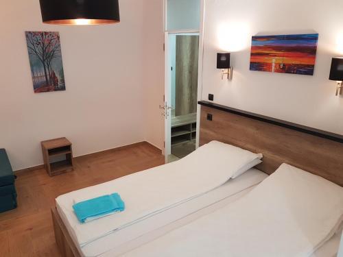 Apartman Simi? 2