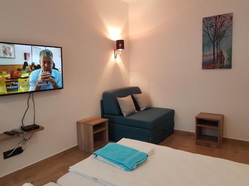 Apartman Simi? 2