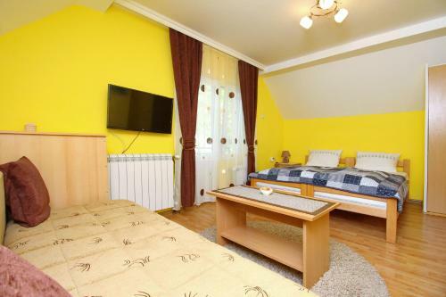 Apartments Junior