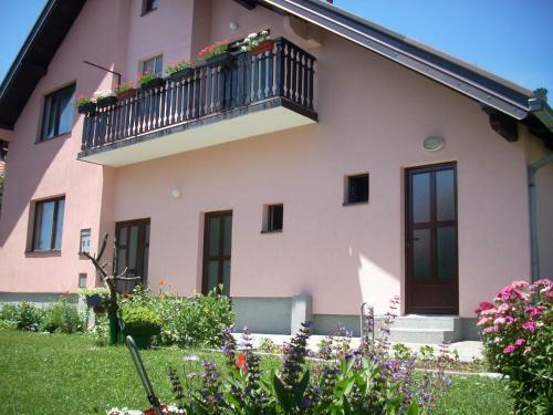 Apartments Jeca