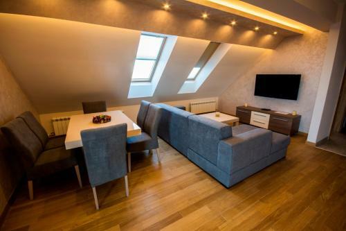 Apartments Djurkovac Alibi