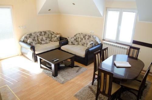 Apartments Tomic