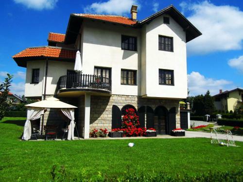 Apartments Vila Zilovic