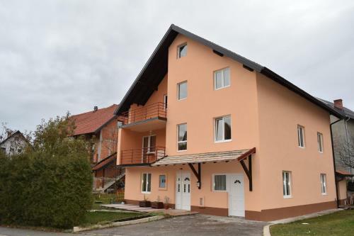 Apartmani Bojovi?