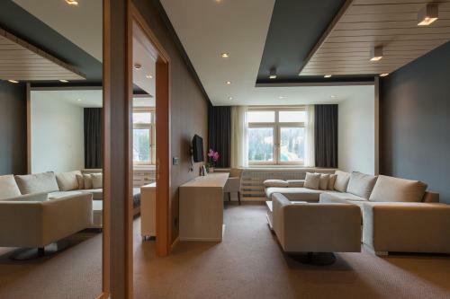 Grand Hotel & Spa