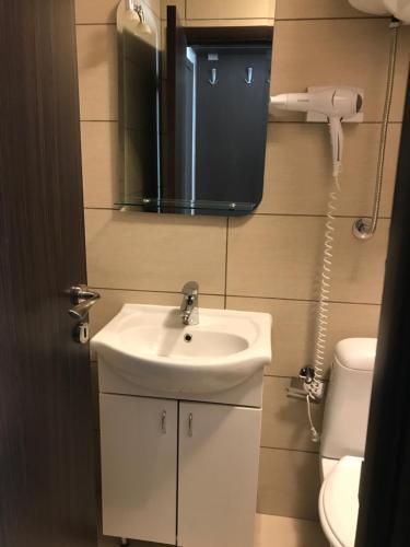 Apartment 6/33 (kraljevi Cardaci)