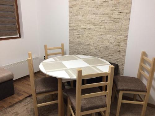 Apartment Lazic Vila Suri