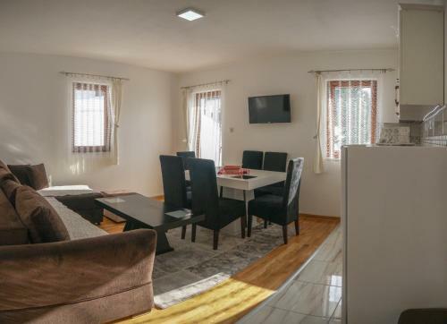 Apartment Petrovi?