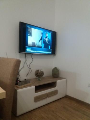 Apartman Jana Do Kraljevih Cardaka