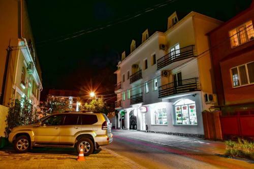 Hostal Guest House Lika