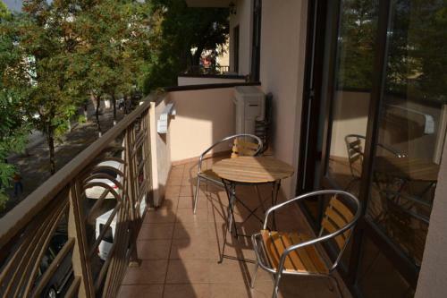 Hotel De Paris