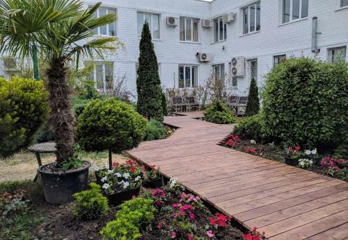 Hotel Divniy Mir Edem