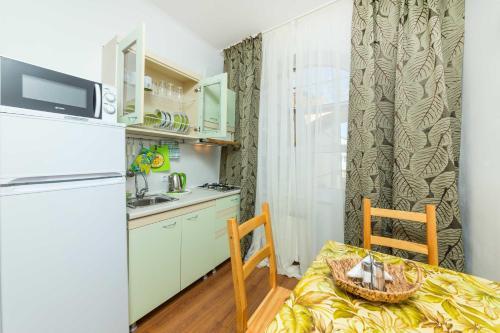 Hotel Like At Home (de-marko)