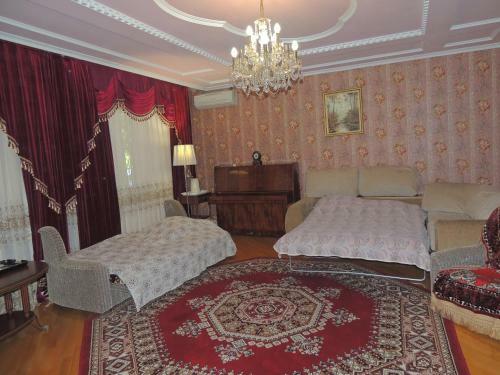 Hostal Livadiya Guest House