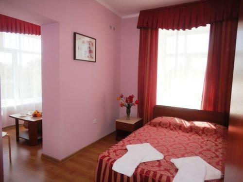 Hostal Guest House Adamant