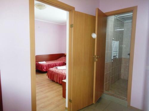 Hostal Guest House Adamant