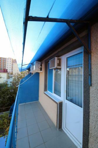 Hostal Mechta Guest House