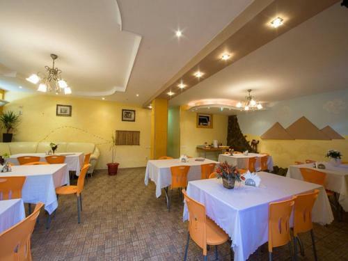 Hostal Guest House Piramida