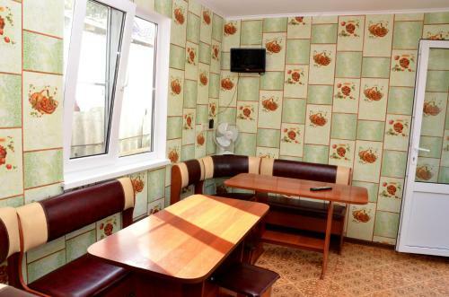 Hostal Guesthouse U Borisovny