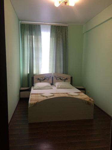 Apartment Krymskaya 34