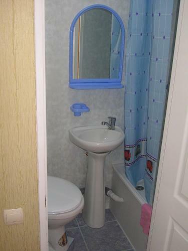Hostal Solnyshko Guest House