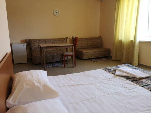 Apart-hotel "family House"