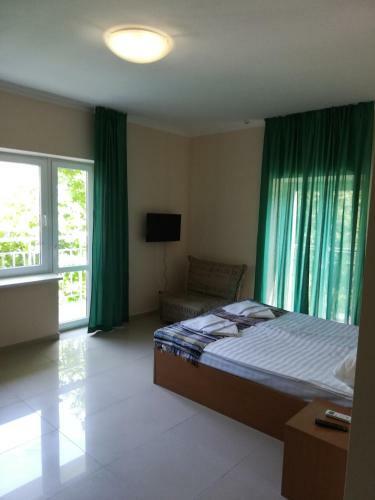 Apart-hotel "family House"