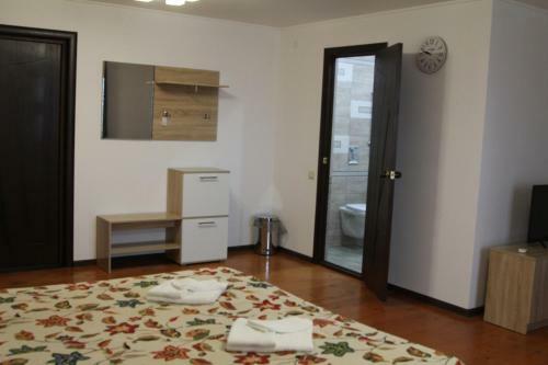Hotel Aksis House