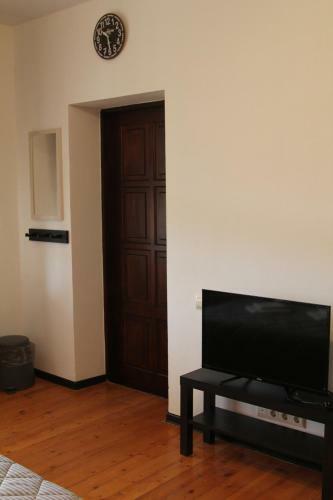 Hotel Aksis House