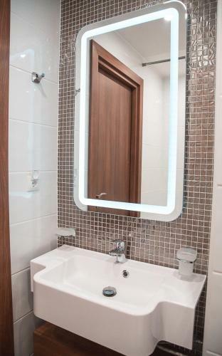 Apartment On Mitinskaya 16