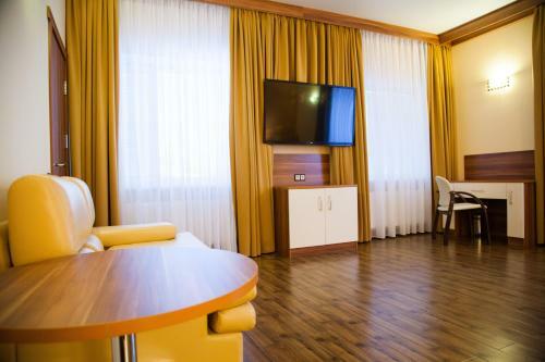 Angel Hotel