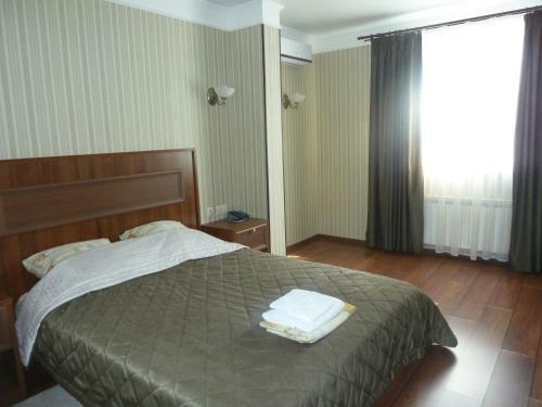 Hostal Yantar Hotel
