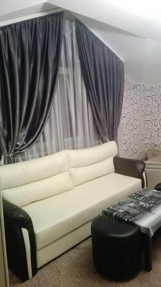 Hostal Guesthouse Agat