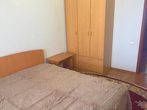 Apartment On Mashinostroiteley 25