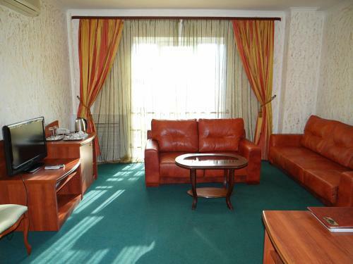 Astra Hotel