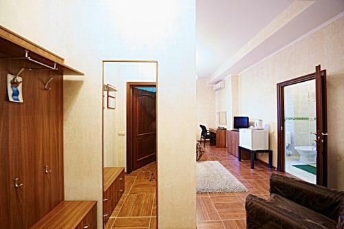 Hotel Vladimir Plaza