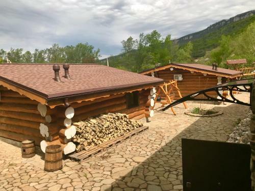 Agroturismo Baza Otdykha Dennitsa