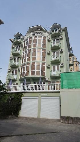 Hostal Olivia Guest House