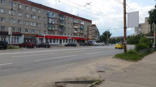 Apartment On Markovnikova 10a