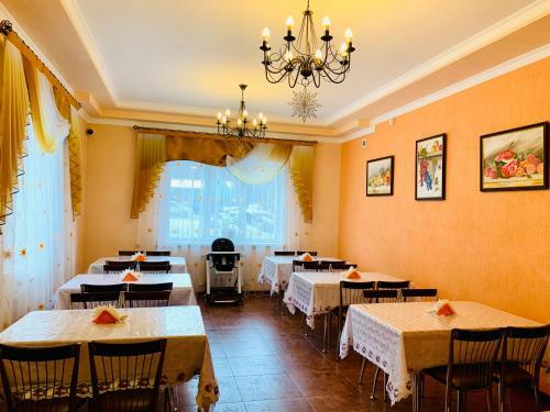 Hostal Hotel Kapriz