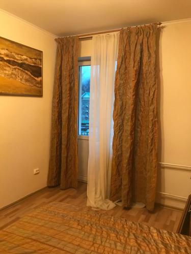 Apartment On Alanskaya 12